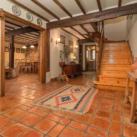 Espectacular Casa Con Encanto Dom wakacyjny Cubas (Cantabria)